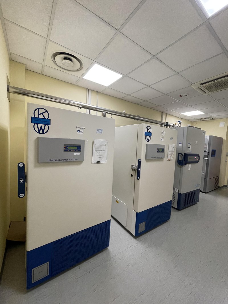 Three dedicated cryobiology rooms